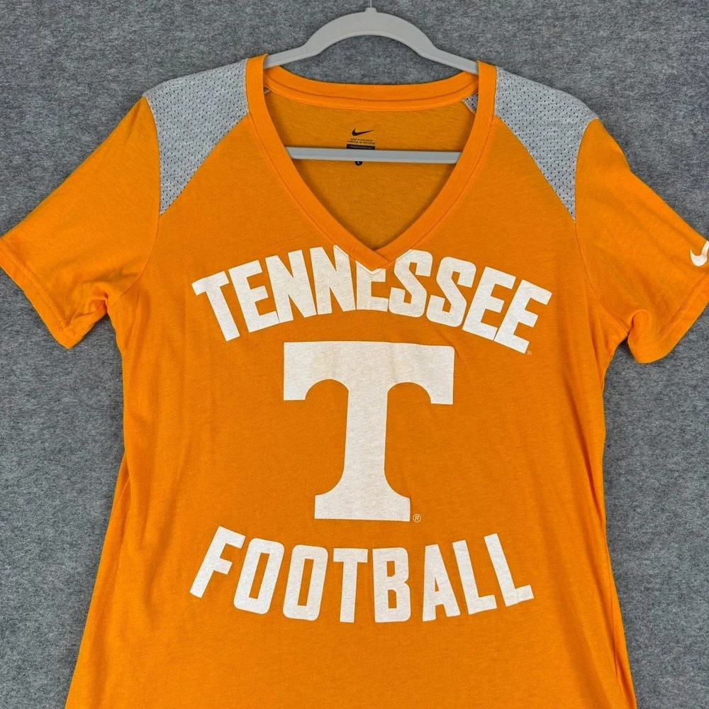 Nike item tennessee